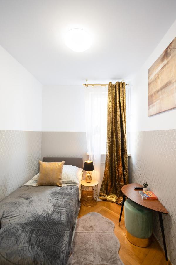 Clicktheflat Stawki Apart Rooms Varsóvia Exterior foto